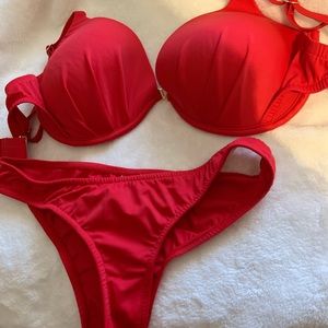 Swimwear with Underwire - 32G/34DDD/36DD swim